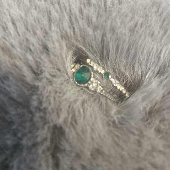 Set of two stackable rings. Green and silver.  Size6? - Picture 2 of 4